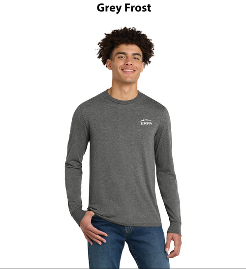 District Perfect Tri Long Sleeve Tee .